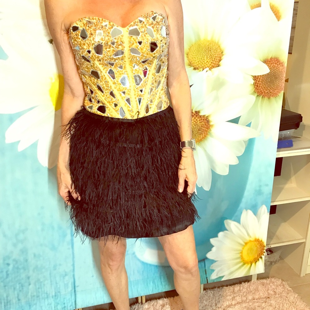 Terani strapless yellow black feathers mini